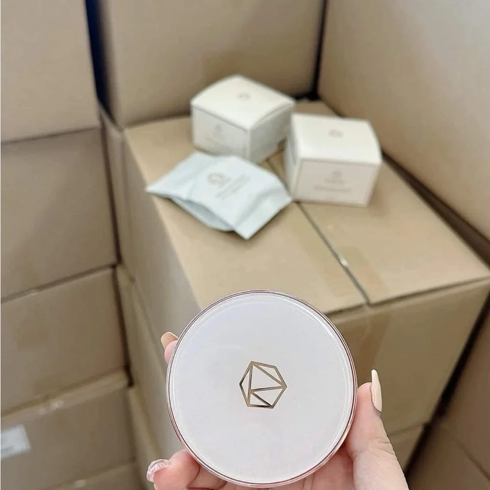 RMON WHITE LABEL DIA TRIPLE PACT SPF50+/PA++++ with refill.